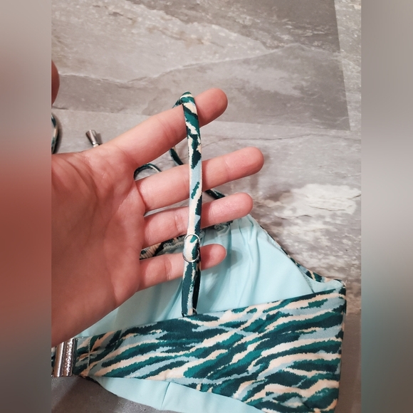 NWOT Seafolly Wild at Heart Drawstring Bralette Bikini Top. Evergreen. 12 US. - Picture 7 of 10